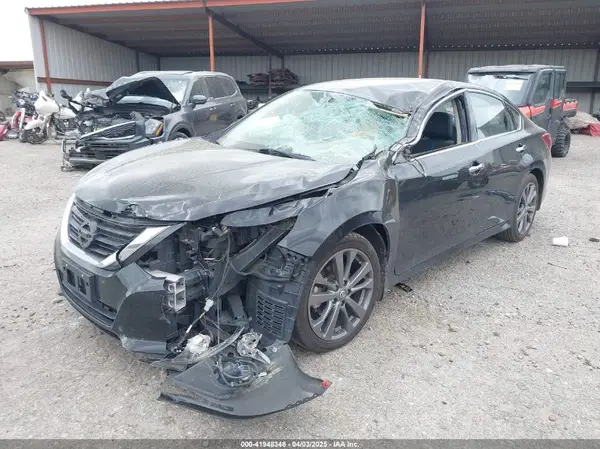 1N4AL3AP6JC262118 2018 NISSAN ALTIMA - Image 2