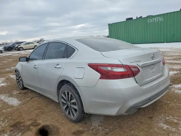 1N4AL3AP6JC262832 2018 NISSAN ALTIMA - Image 2