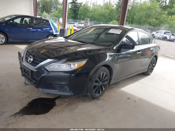 1N4AL3AP6JC263804 2018 NISSAN ALTIMA - Image 2