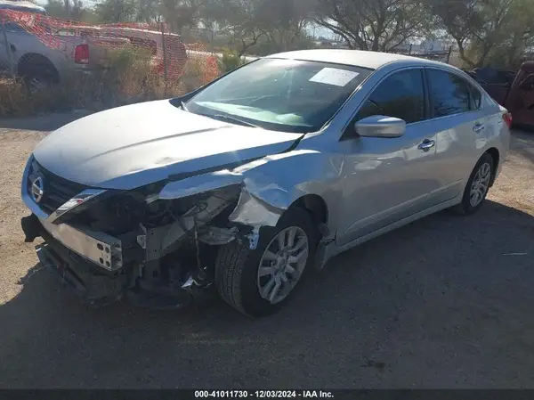 1N4AL3AP6JC264662 2018 NISSAN ALTIMA - Image 2