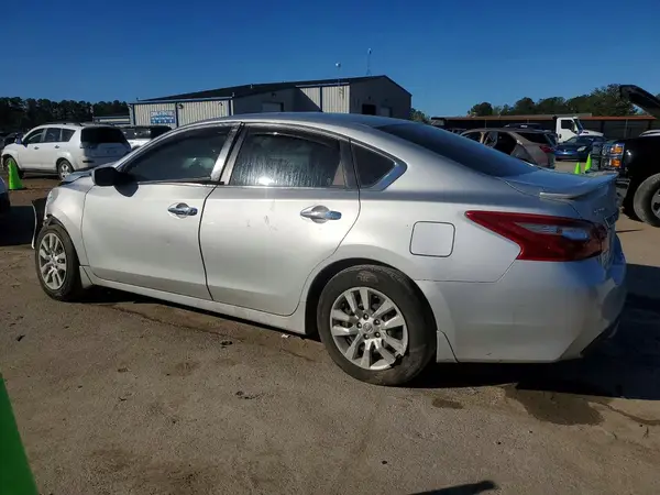 1N4AL3AP6JC264869 2018 NISSAN ALTIMA - Image 2