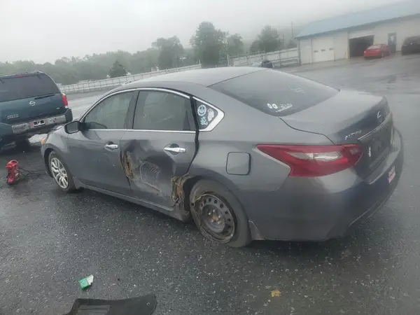 1N4AL3AP6JC265522 2018 NISSAN ALTIMA - Image 2