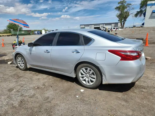 1N4AL3AP6JC266122 2018 NISSAN ALTIMA - Image 2