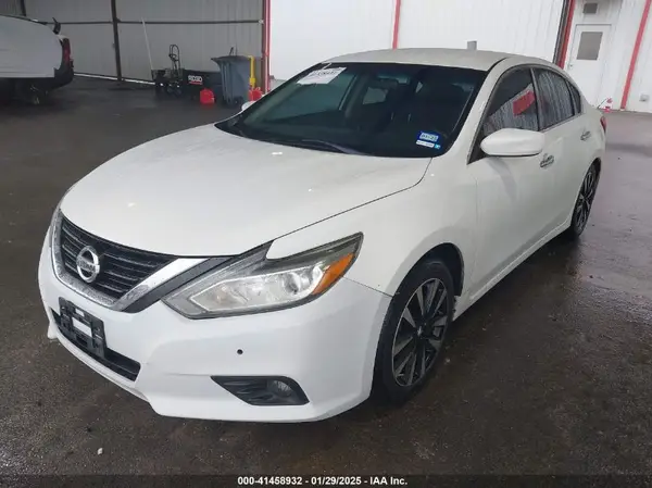 1N4AL3AP6JC266508 2018 NISSAN ALTIMA - Image 2