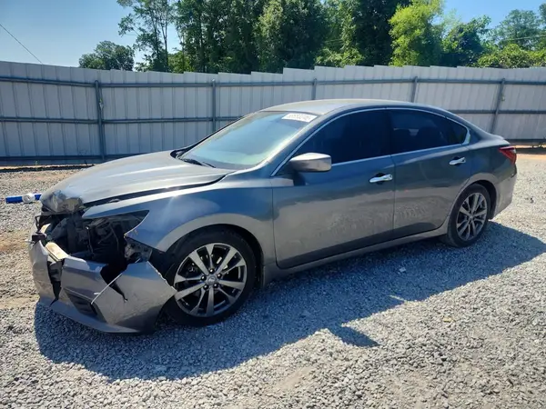 1N4AL3AP6JC267688 2018 NISSAN ALTIMA - Image 1