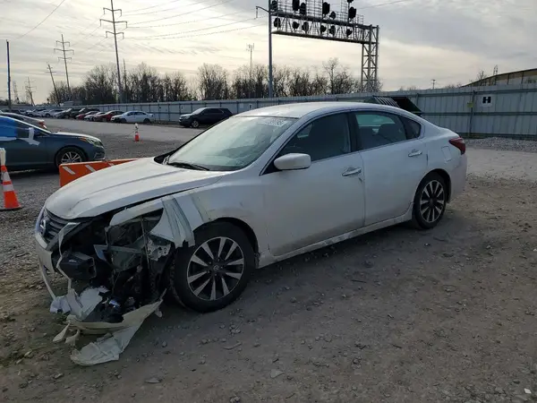 1N4AL3AP6JC268047 2018 NISSAN ALTIMA - Image 1