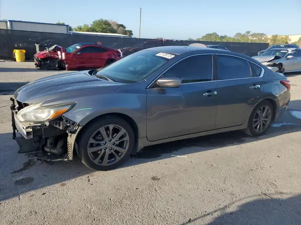 1N4AL3AP6JC268680 2018 NISSAN ALTIMA - Image 1
