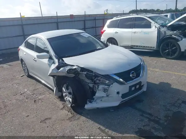1N4AL3AP6JC269490 2018 NISSAN ALTIMA - Image 1