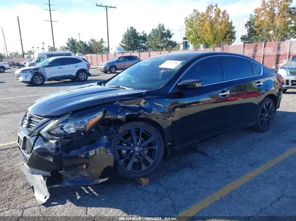 1N4AL3AP6JC273863 2018 NISSAN ALTIMA - Image 2