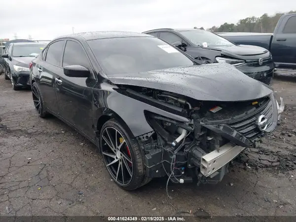 1N4AL3AP6JC274091 2018 NISSAN ALTIMA - Image 1