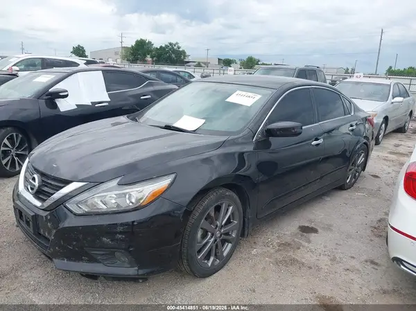 1N4AL3AP6JC274401 2018 NISSAN ALTIMA - Image 2