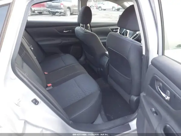 1N4AL3AP6JC275094 2018 NISSAN ALTIMA - Image 8