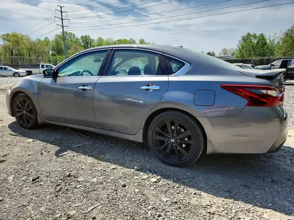 1N4AL3AP6JC276827 2018 NISSAN ALTIMA - Image 2