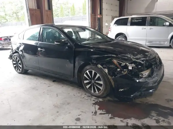 1N4AL3AP6JC276939 2018 NISSAN ALTIMA - Image 1