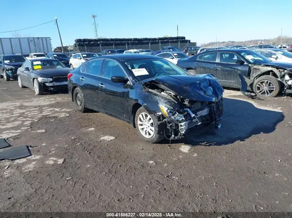 1N4AL3AP6JC277685 2018 NISSAN ALTIMA - Image 1