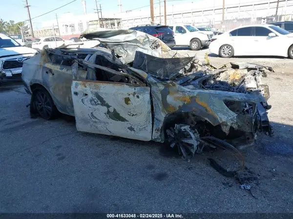1N4AL3AP6JC282725 2018 NISSAN ALTIMA - Image 1