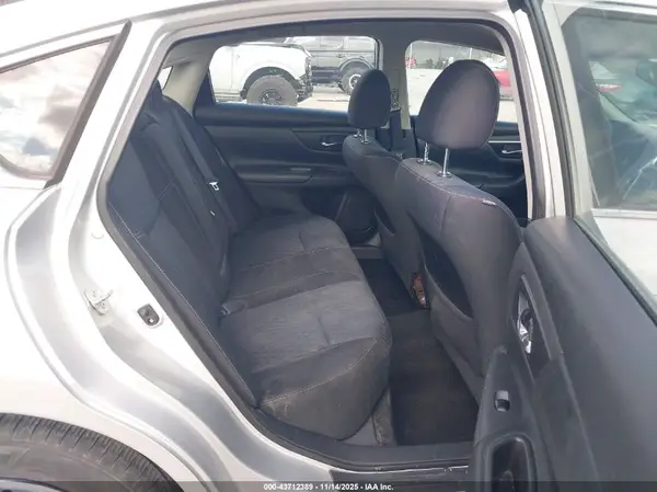 1N4AL3AP6JC283471 2018 NISSAN ALTIMA - Image 8
