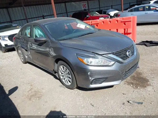 1N4AL3AP6JC283969 2018 NISSAN ALTIMA - Image 1