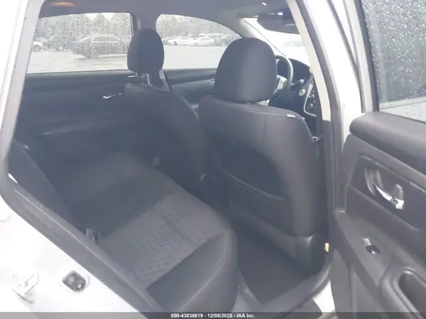 1N4AL3AP6JC287049 2018 NISSAN ALTIMA - Image 8