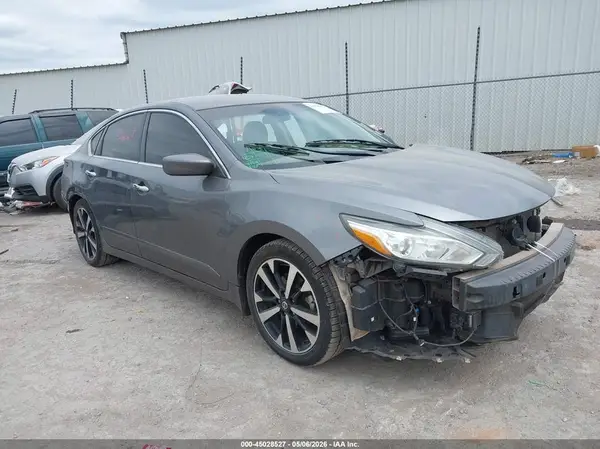 1N4AL3AP6JC290887 2018 NISSAN ALTIMA - Image 1