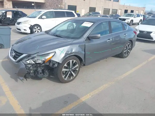 1N4AL3AP6JC294826 2018 NISSAN ALTIMA - Image 2