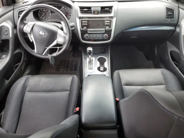 1N4AL3AP6JC295684 2018 NISSAN ALTIMA - Image 8
