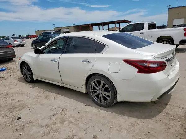 1N4AL3AP6JC296396 2018 NISSAN ALTIMA - Image 2