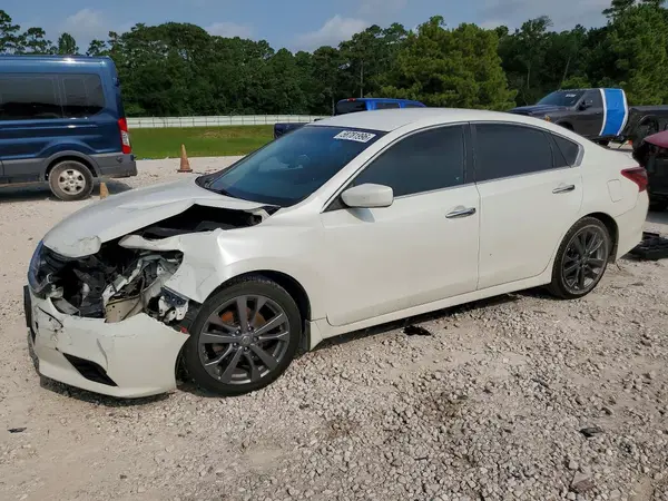 1N4AL3AP6JC298116 2018 NISSAN ALTIMA - Image 1