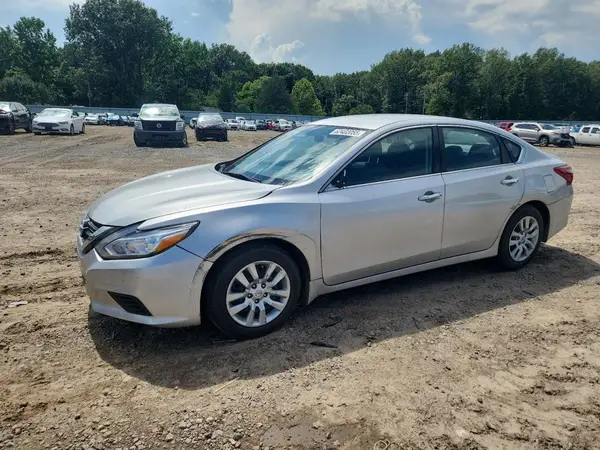 1N4AL3AP6JC470631 2018 NISSAN ALTIMA - Image 1