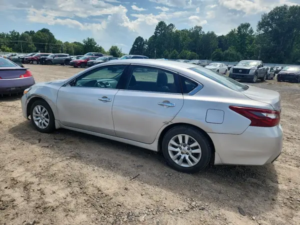 1N4AL3AP6JC470631 2018 NISSAN ALTIMA - Image 2