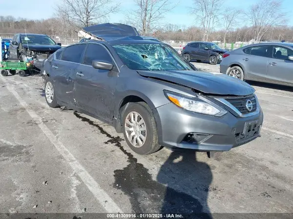 1N4AL3AP6JC471813 2018 NISSAN ALTIMA - Image 1