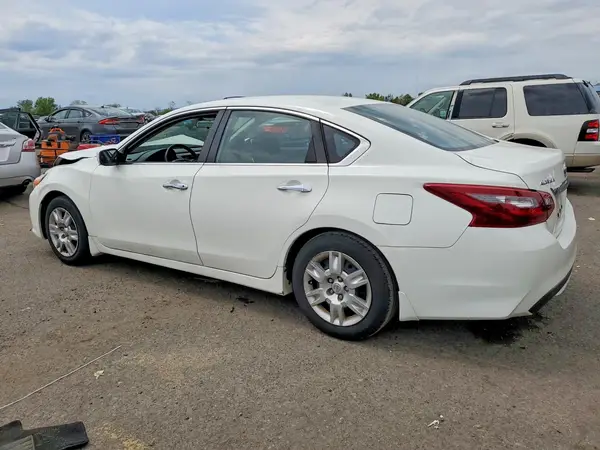 1N4AL3AP6JC472525 2018 NISSAN ALTIMA - Image 2