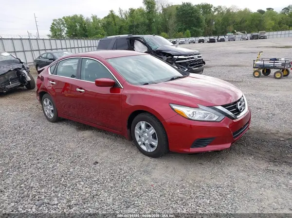 1N4AL3AP6JC473660 2018 NISSAN ALTIMA - Image 1