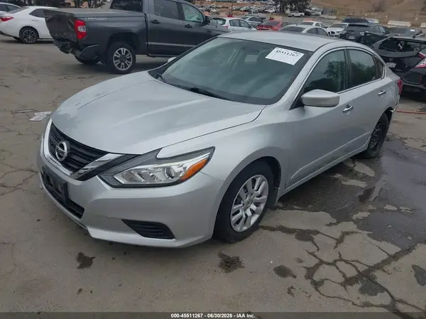 1N4AL3AP6JC476638 2018 NISSAN ALTIMA - Image 2