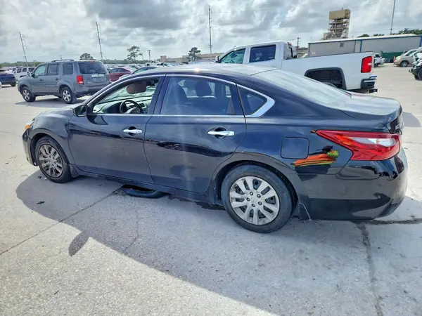 1N4AL3AP6JC479412 2018 NISSAN ALTIMA - Image 2