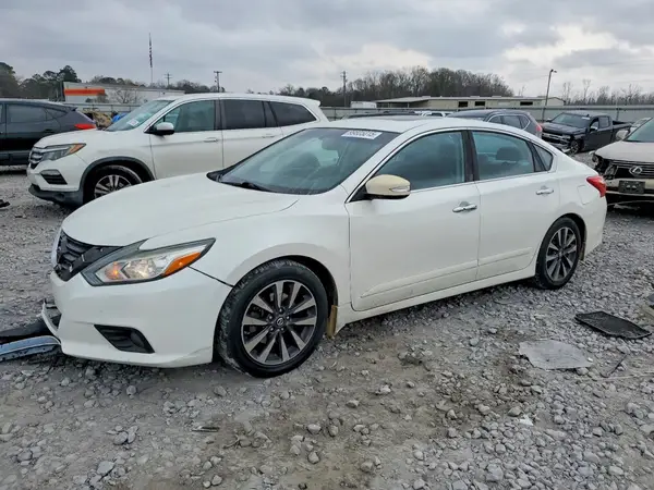 1N4AL3AP7GC111457 2016 NISSAN ALTIMA - Image 1