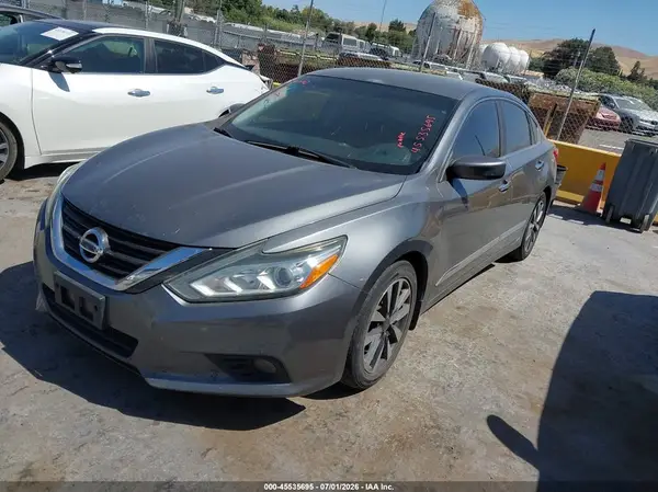 1N4AL3AP7GC113628 2016 NISSAN ALTIMA - Image 2