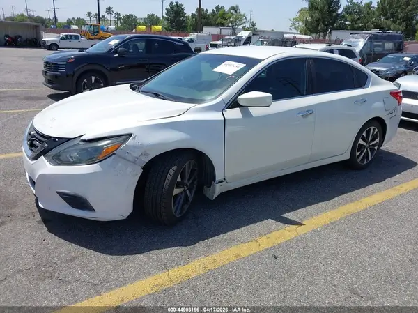 1N4AL3AP7GC114990 2016 NISSAN ALTIMA - Image 2