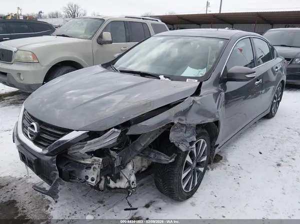 1N4AL3AP7GC116514 2016 NISSAN ALTIMA - Image 2
