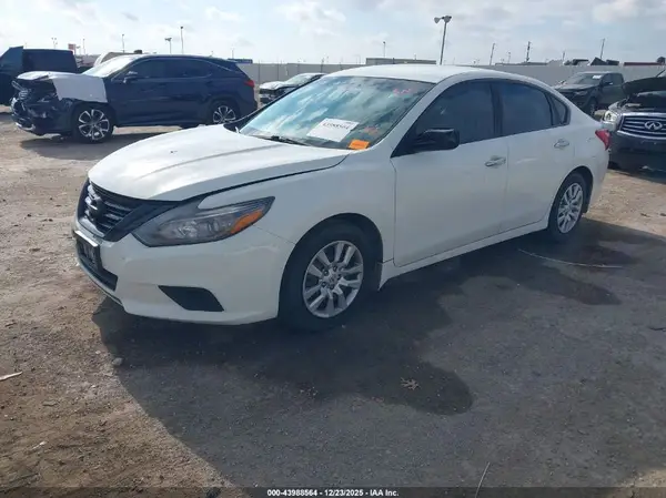 1N4AL3AP7GC117467 2016 NISSAN ALTIMA - Image 2