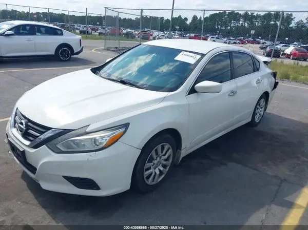 1N4AL3AP7GC121731 2016 NISSAN ALTIMA - Image 2