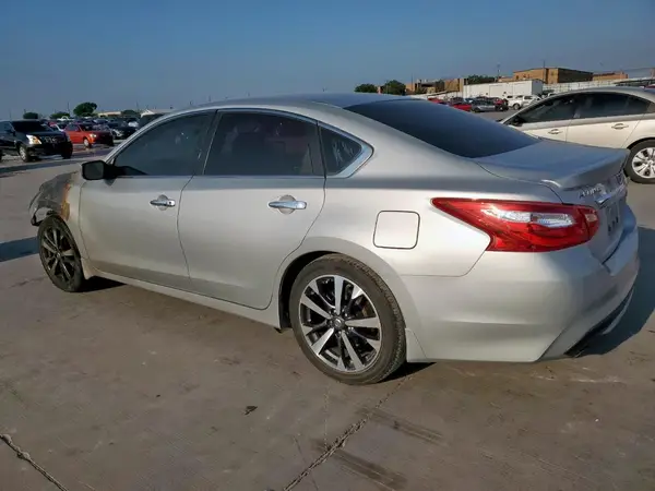 1N4AL3AP7GC125813 2016 NISSAN ALTIMA - Image 2