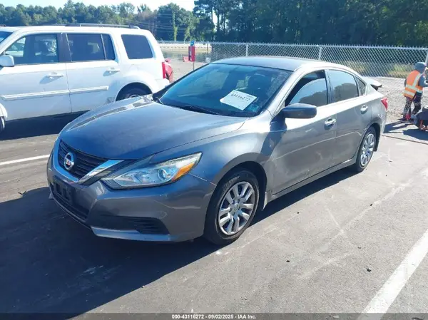 1N4AL3AP7GC126606 2016 NISSAN ALTIMA - Image 2