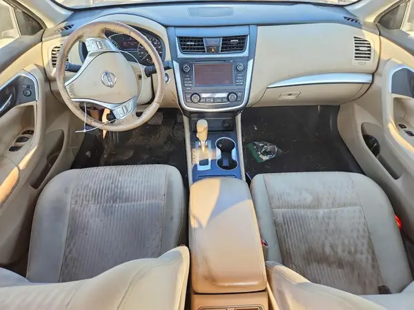 1N4AL3AP7GC136133 2016 NISSAN ALTIMA - Image 8