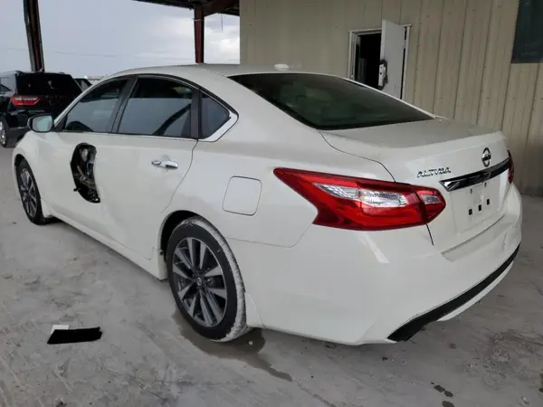 1N4AL3AP7GC141817 2016 NISSAN ALTIMA - Image 2