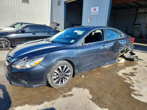 1N4AL3AP7GC143986 2016 NISSAN ALTIMA - Image 1