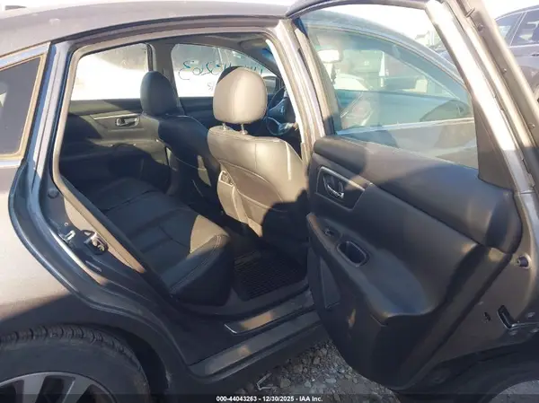 1N4AL3AP7GC146273 2016 NISSAN ALTIMA - Image 8