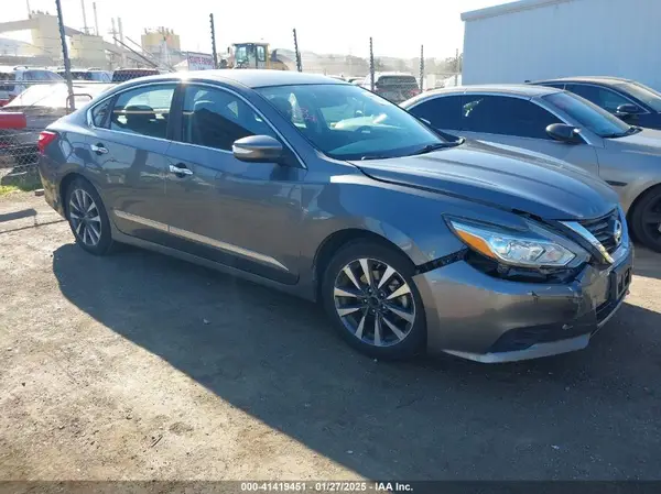 1N4AL3AP7GC147035 2016 NISSAN ALTIMA - Image 1