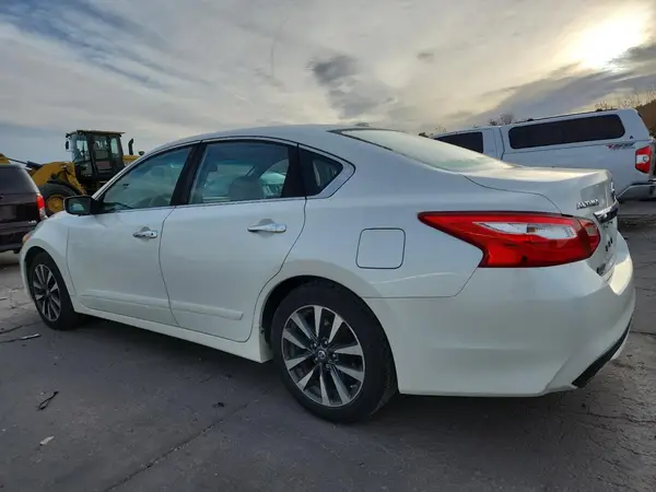1N4AL3AP7GC148301 2016 NISSAN ALTIMA - Image 2