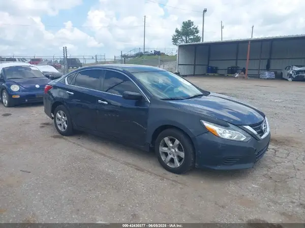 1N4AL3AP7GC160268 2016 NISSAN ALTIMA - Image 1